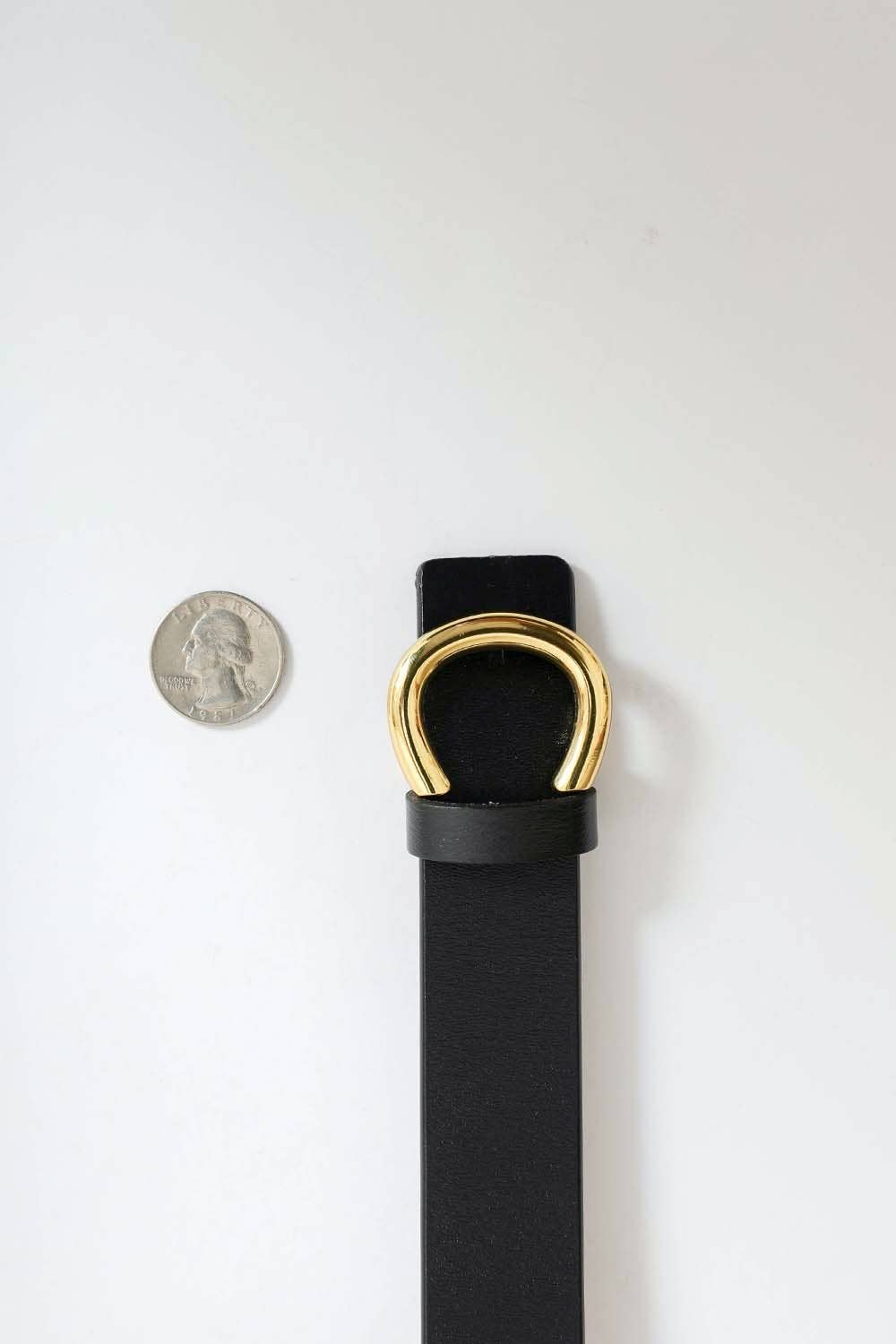 Minimalist Gold Horseshoe Belt: Black