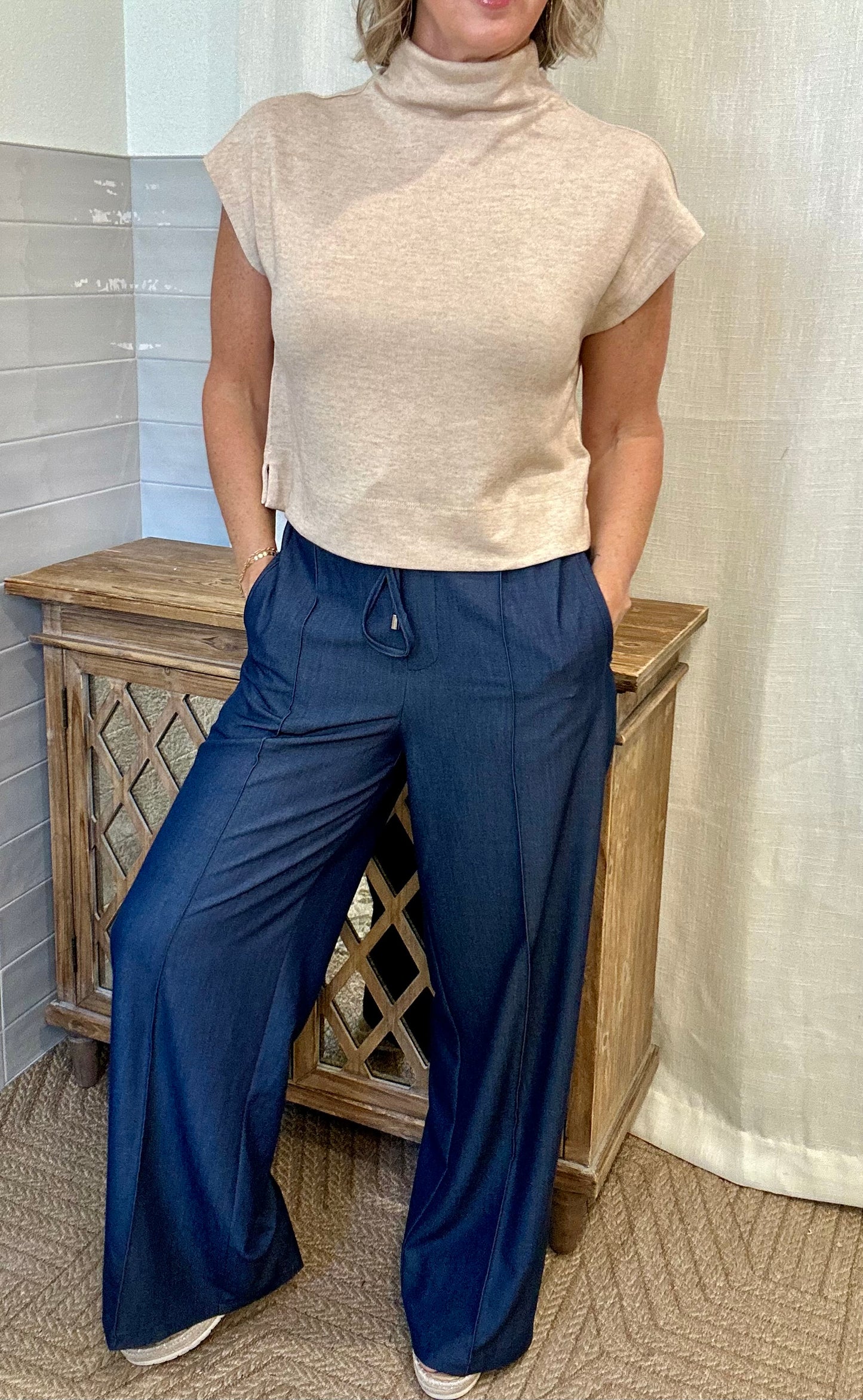 Pin Tuck Wide Leg Pants