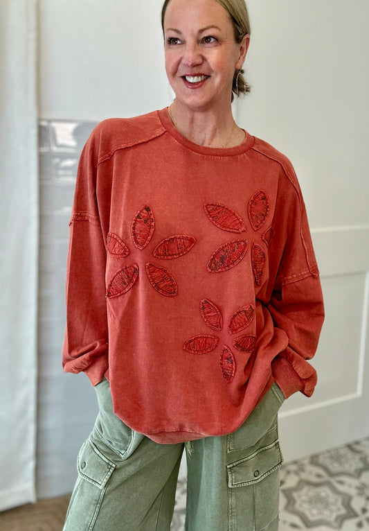 Vintage Flower Pullover