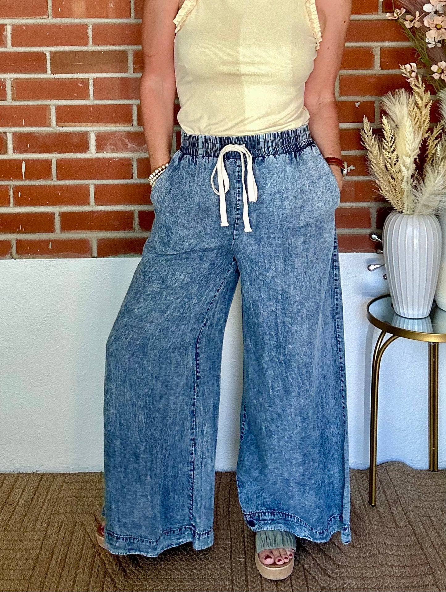 Denim Washed Wide Pants