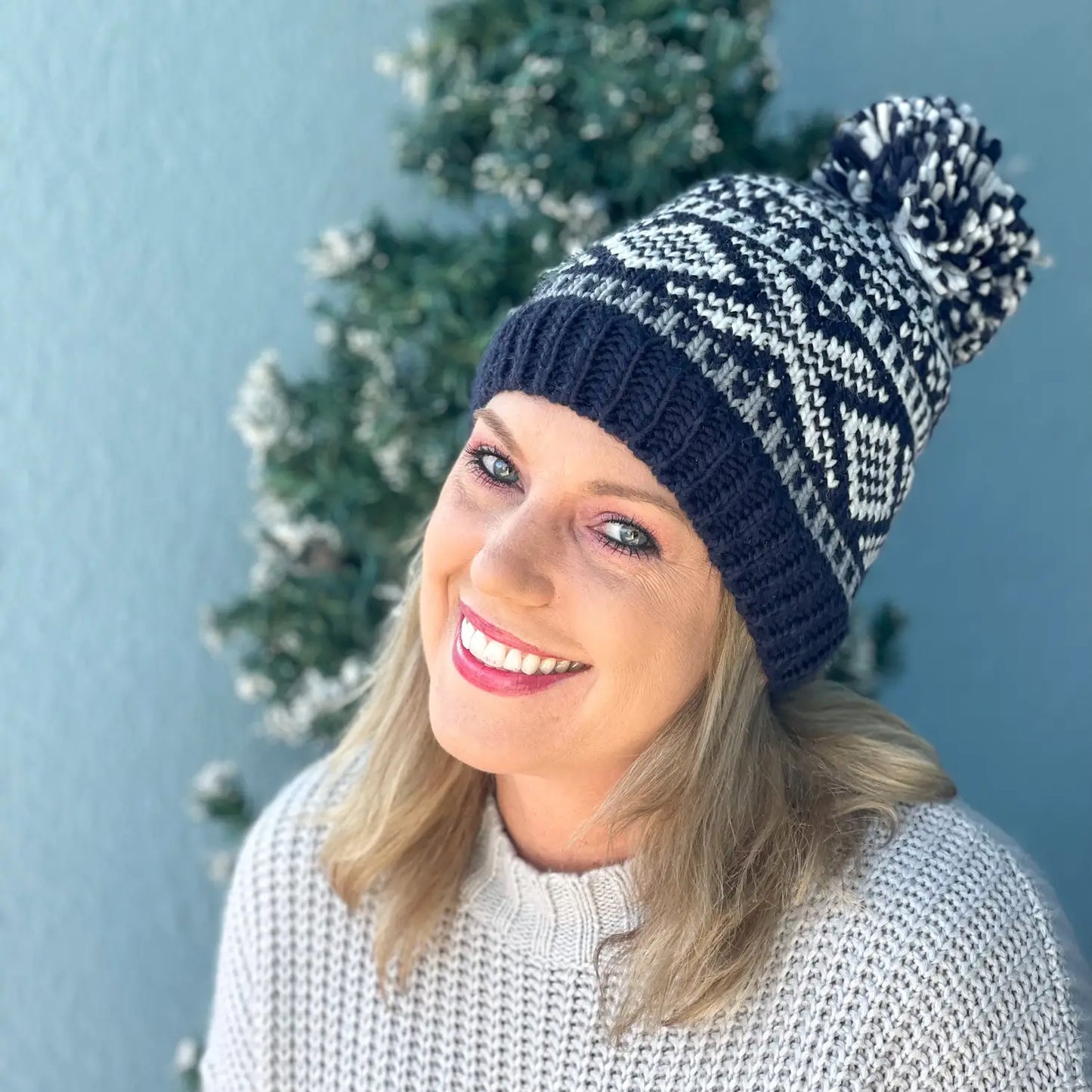 Winter Pom-Pom Hat