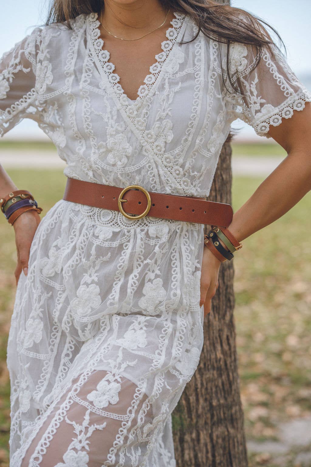 Wide Circle Buckle Leather Belt - Tan