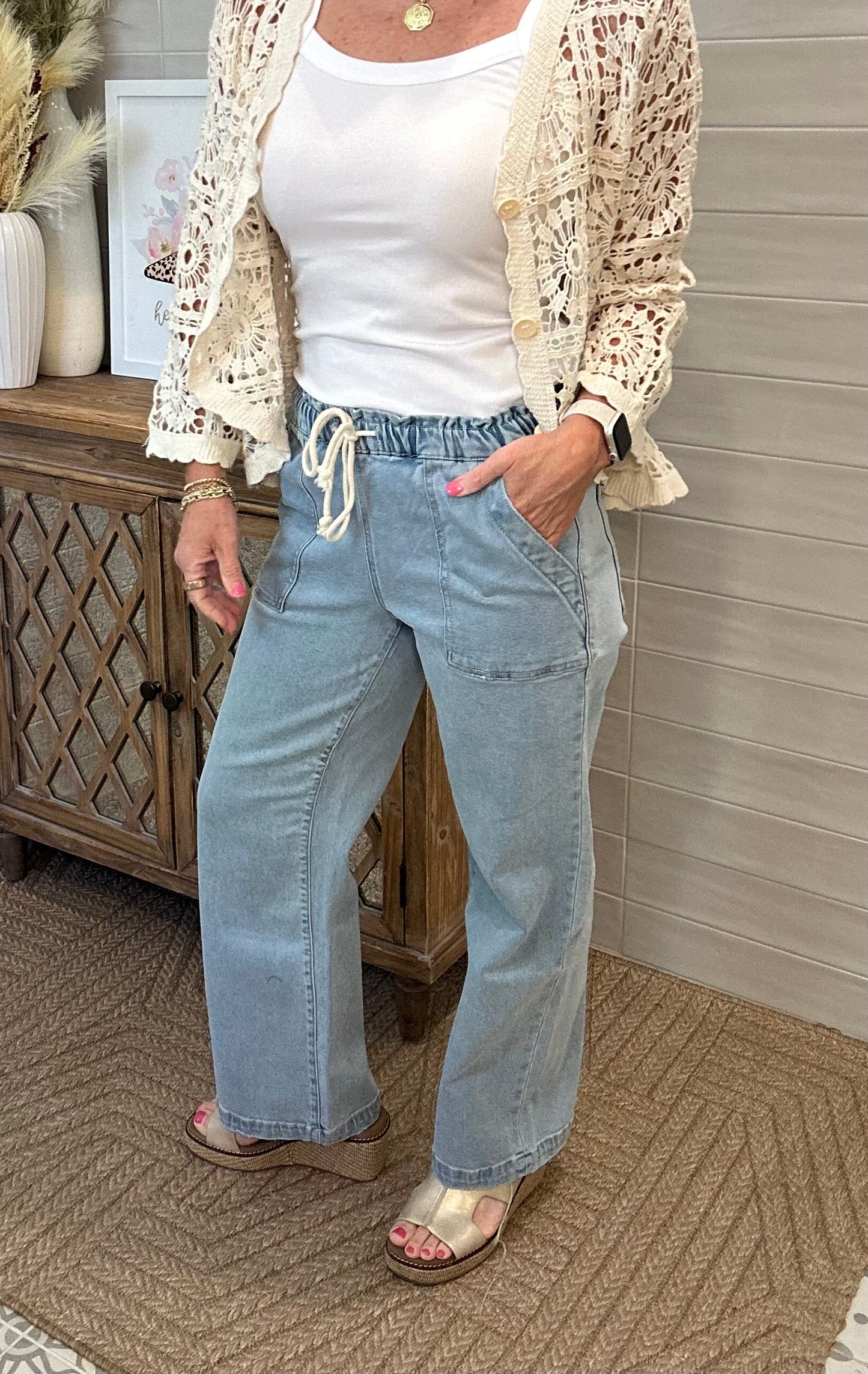 High Rise Slim Wide Jeans