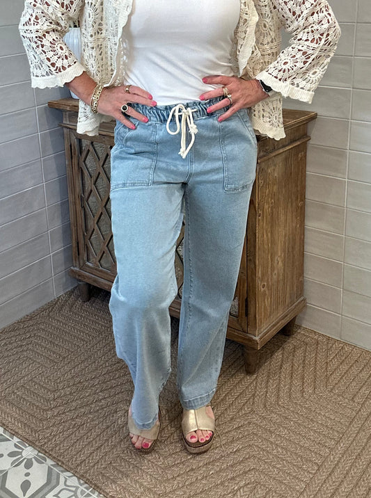 High Rise Slim Wide Jeans