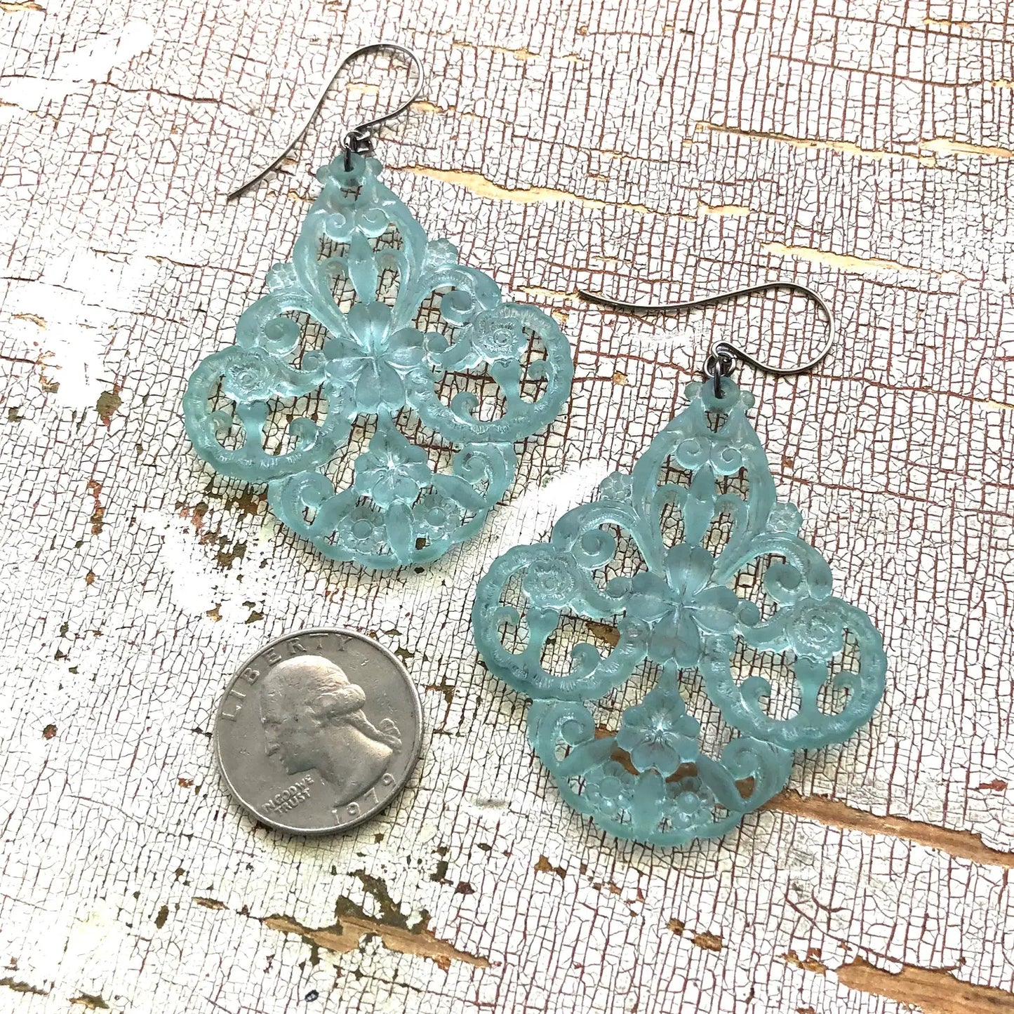 Teal Frosted Filigree Earrings