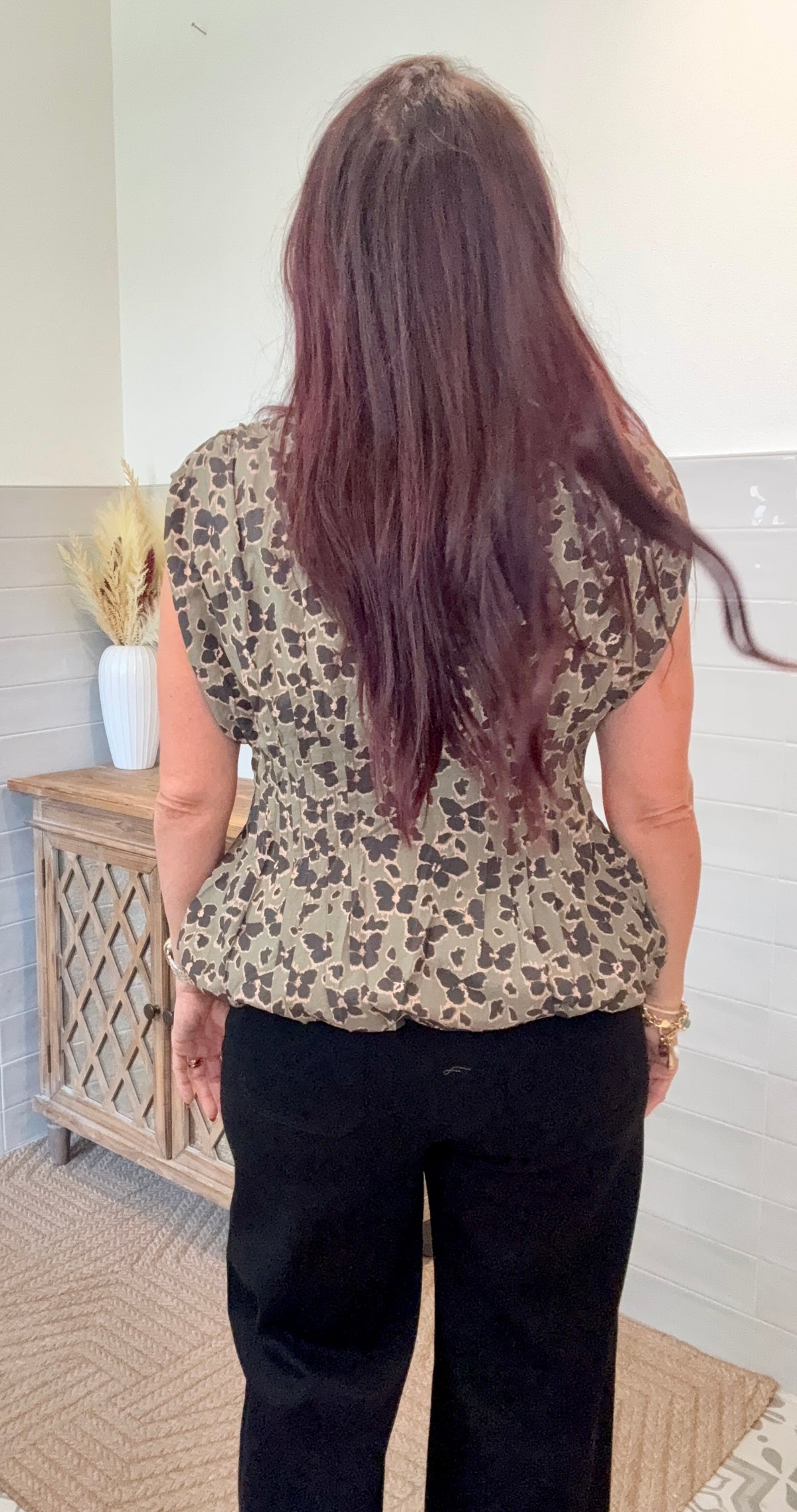 Sleeveless Olive Print Blouse