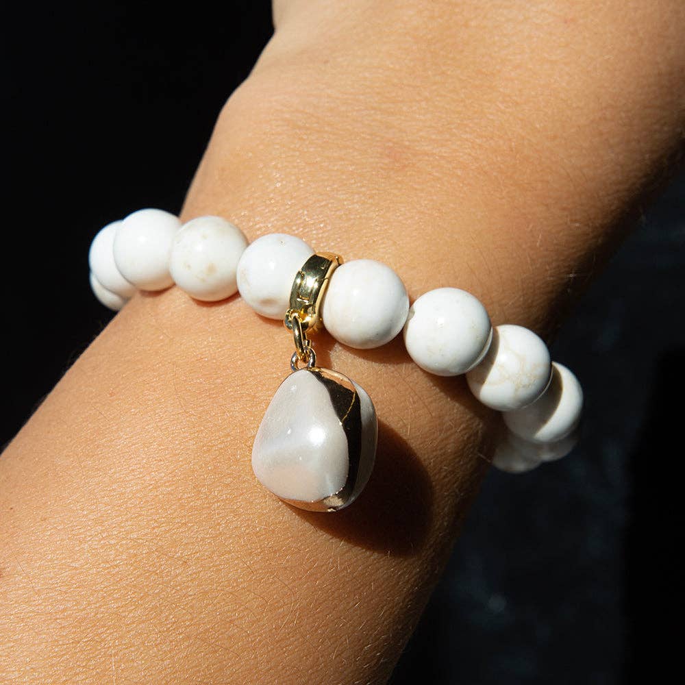 Large Pearl Charm, Charm Bar