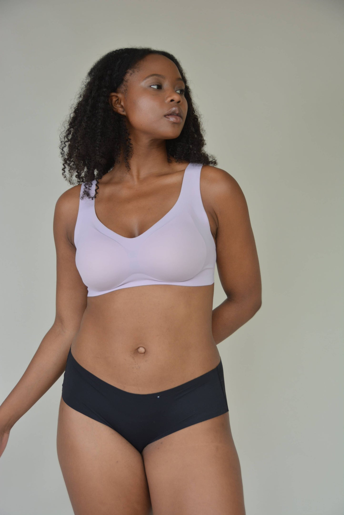 The Only Bra - V-Neck Lift Bra - Restocked