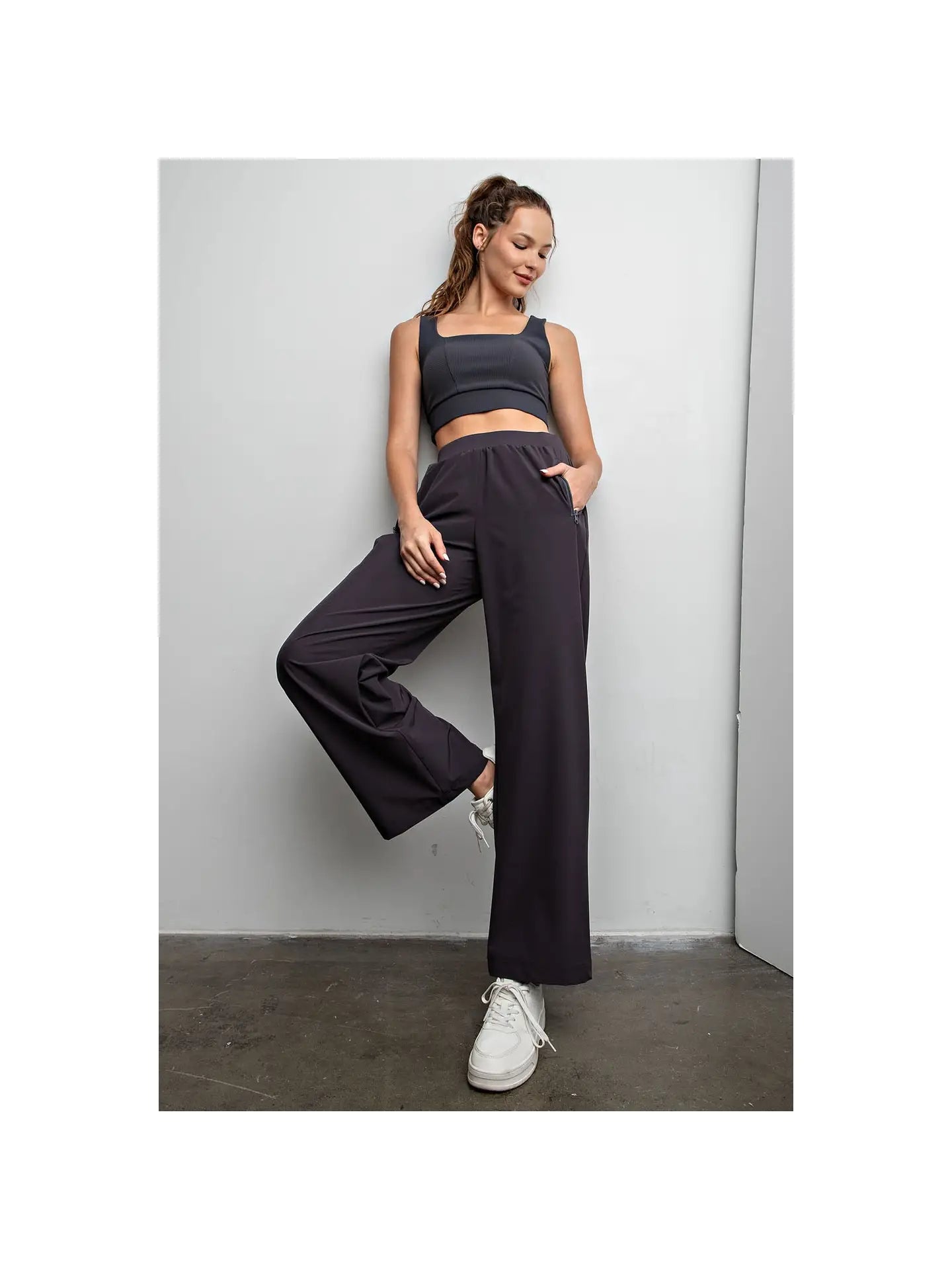 Stretch Woven Straight Pants