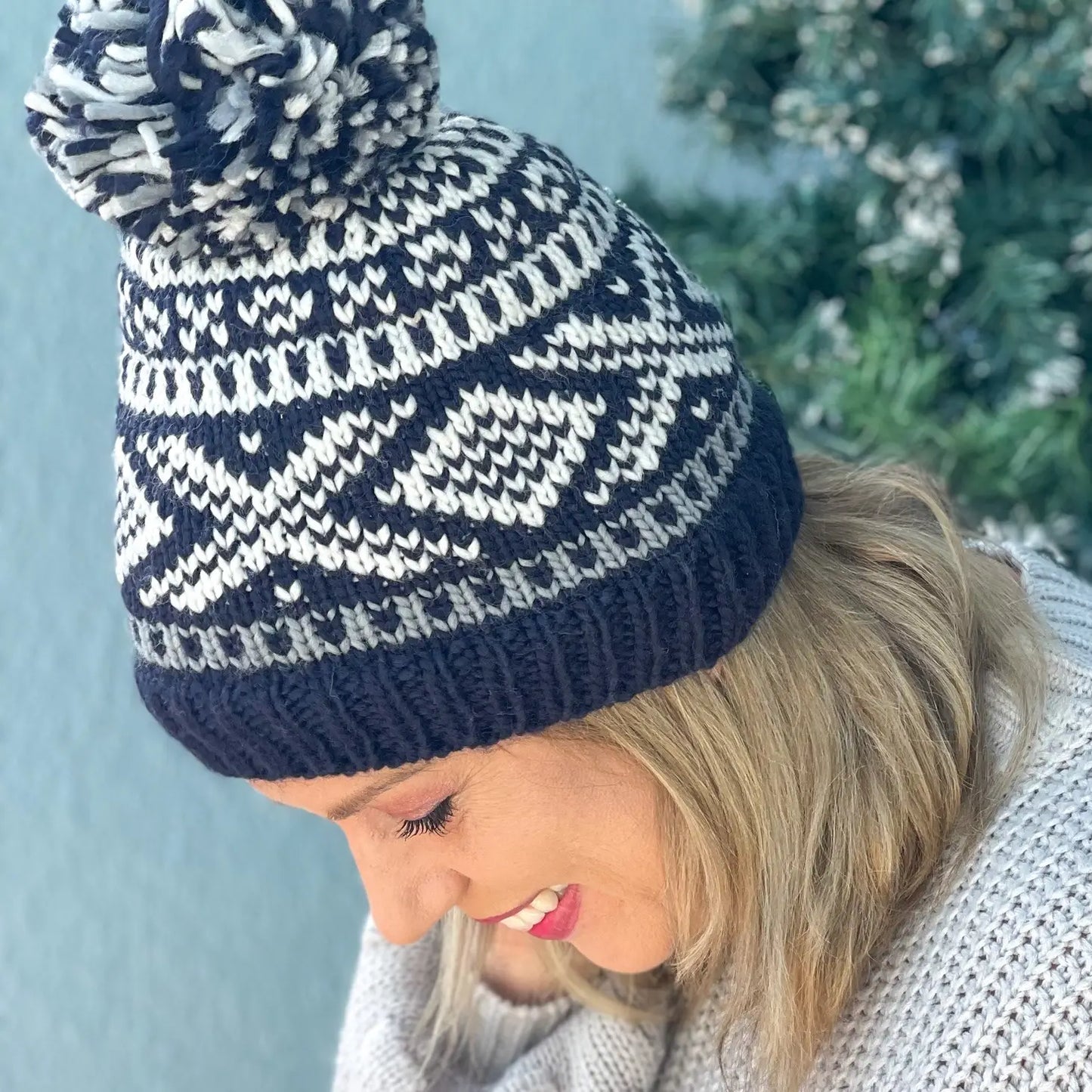 Winter Pom-Pom Hat