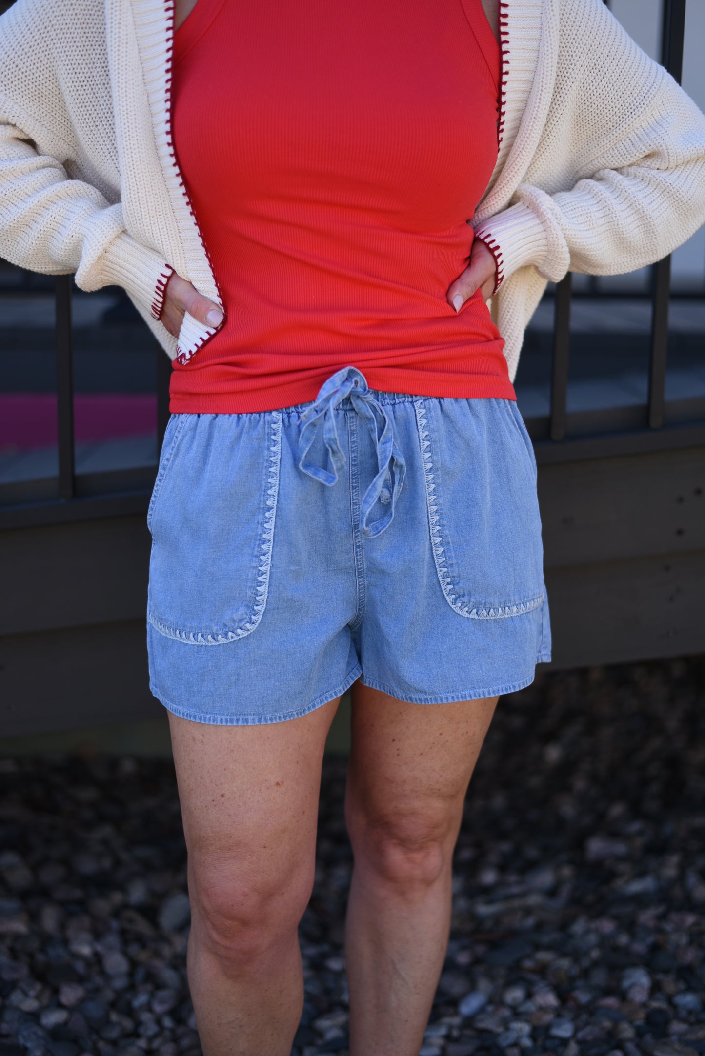 Snow Washed Trim Shorts
