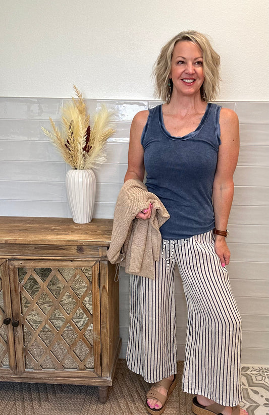 Striped Linen Capri Pants