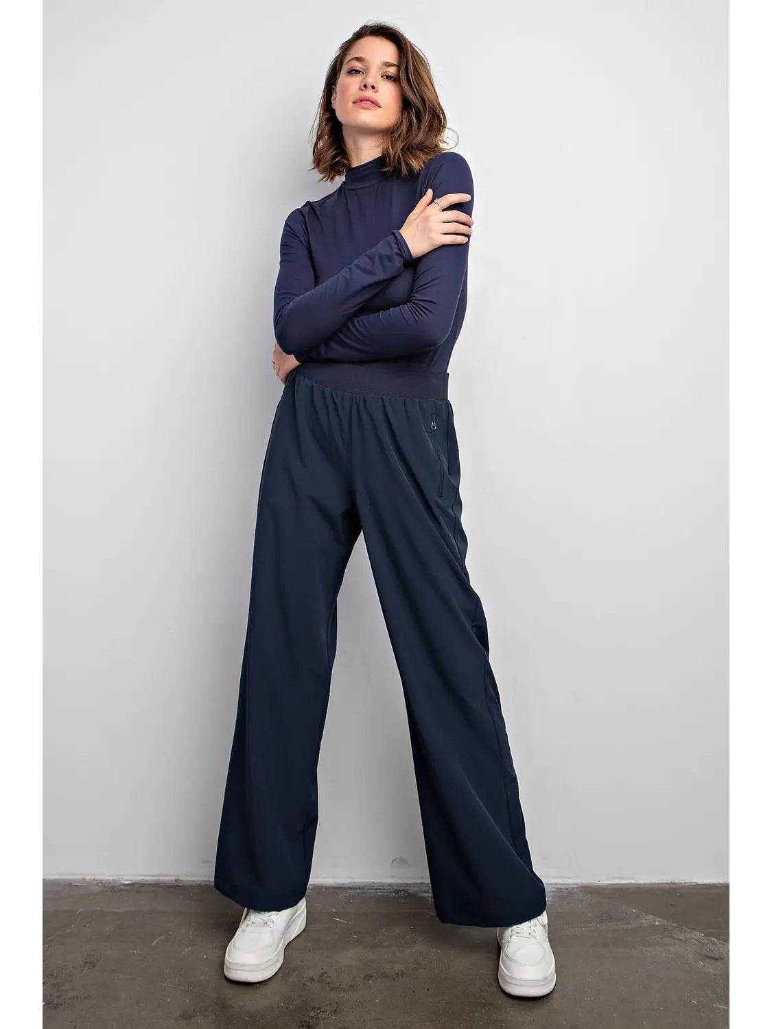 Stretch Woven Straight Pants