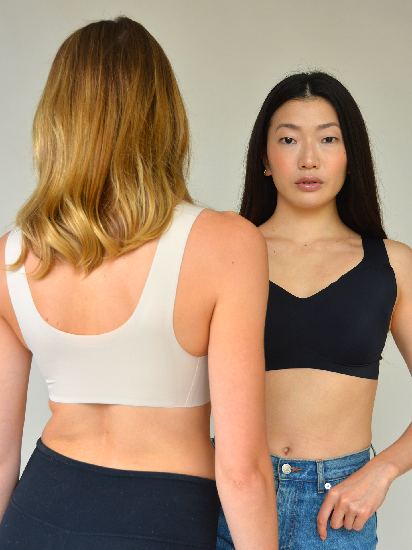 The Only Bra - V-Neck Lift Bra - Restocked