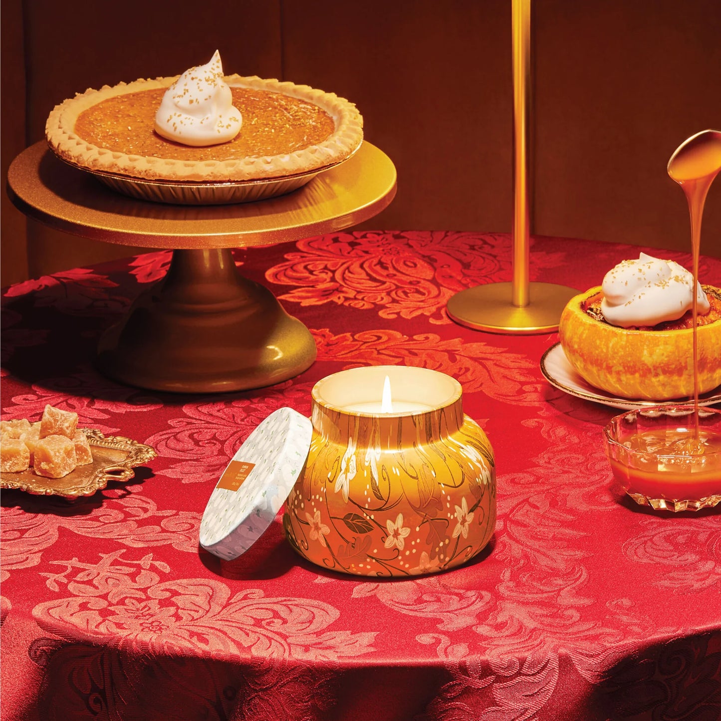 Pumpkin Dulce Signature Candle, 19 oz